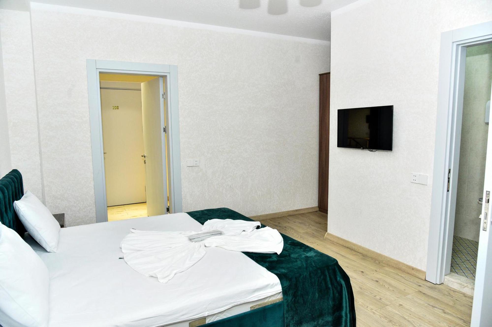 Avrasya Inn Hotel บากู ภายนอก รูปภาพ